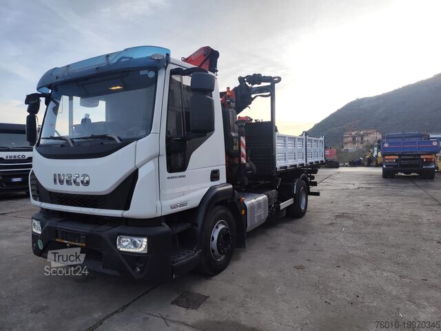 Macara montată pe camion Iveco EuroCargo 140-250