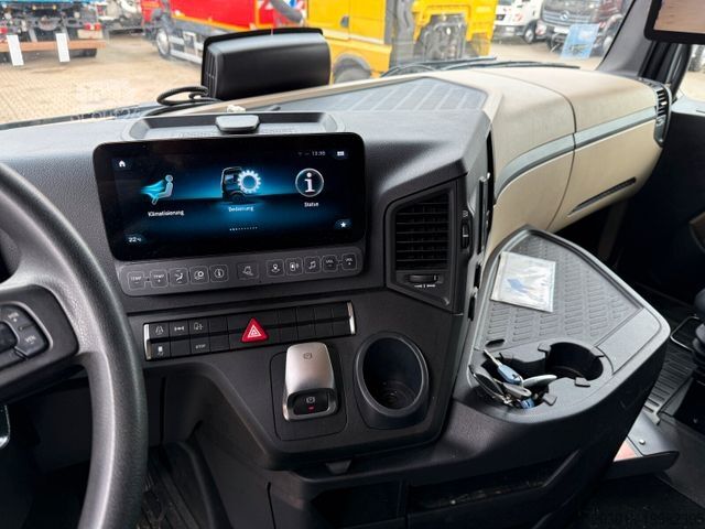 Вантажівка зі змінною надбудовою MERCEDES-BENZ ACTROS 2543 6x2 Wechselaufbau BDF AHK 2 Betten