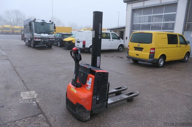 Hochhubwagen bt SWE 080L