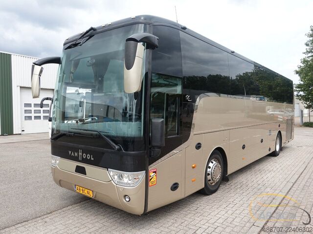 Långfärdsbuss VAN HOOL Van Hool TX15 Acron 46 Seats EURO 6