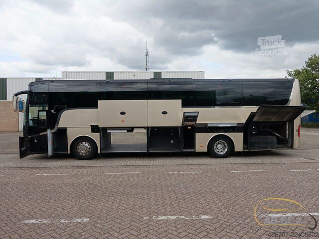 Långfärdsbuss VAN HOOL Van Hool TX15 Acron 46 Seats EURO 6