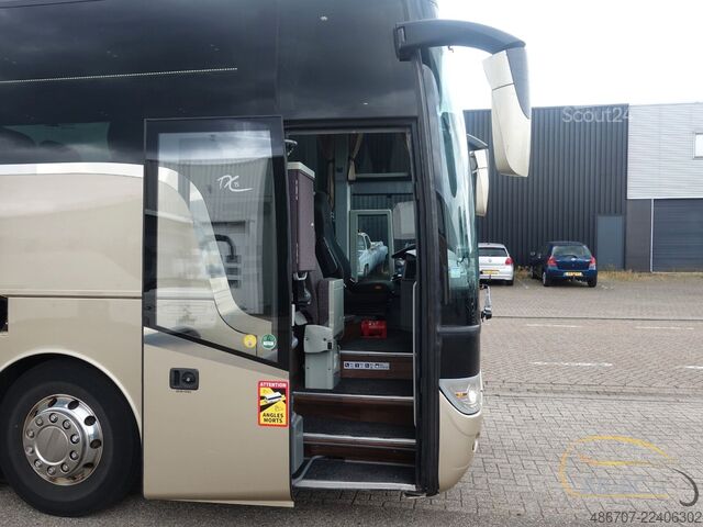 Långfärdsbuss VAN HOOL Van Hool TX15 Acron 46 Seats EURO 6