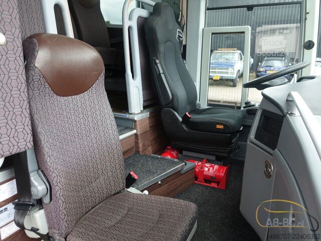 Långfärdsbuss VAN HOOL Van Hool TX15 Acron 46 Seats EURO 6