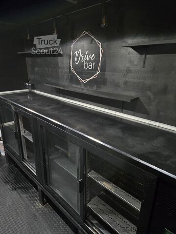 Transportér s kufrom Iveco C30C