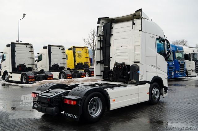 Standardowy ciągnik siodłowy VOLVO FH 460 / I-PARK COOL / I-SAVE /  TV / 