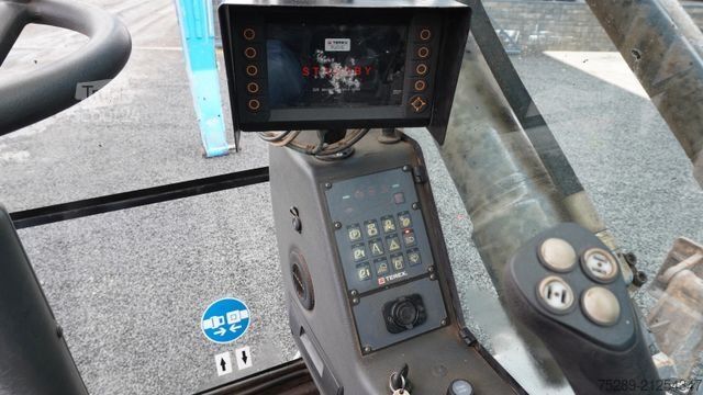 Gumikerekes kotrógép FUCHS MHL 340 Umschlagbagger Pratzen