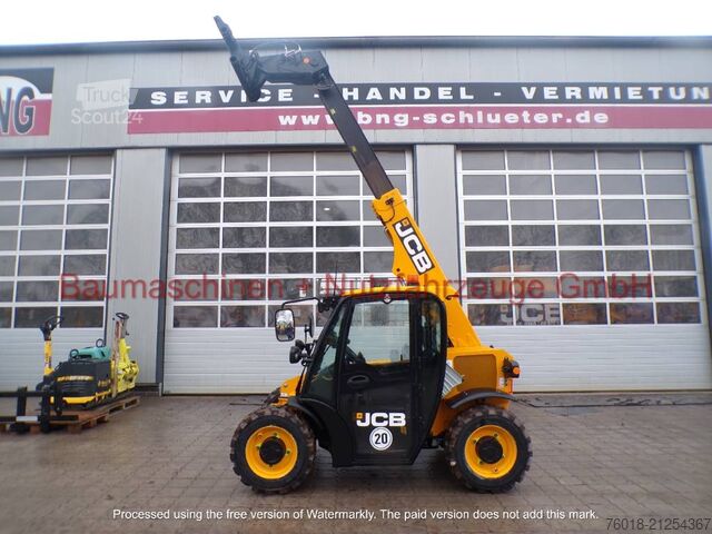 Teleszkópos rakodó JCB 514-40 NEU