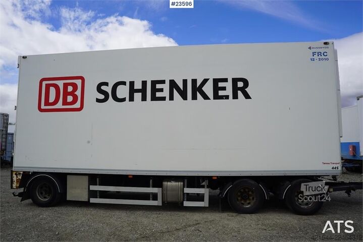 куфар  Trailer-Bygg drawbar trailer with full side openin