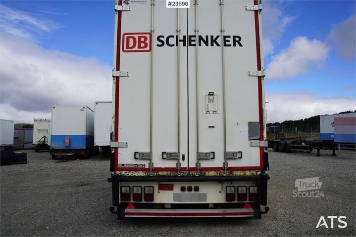 куфар  Trailer-Bygg drawbar trailer with full side openin