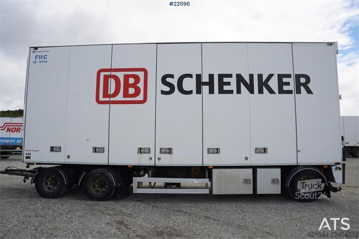 куфар  Trailer-Bygg drawbar trailer with full side openin