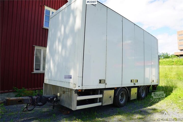 куфар Ekeri 2-Axle Box Trailer with Tail Lift and Full Side Op