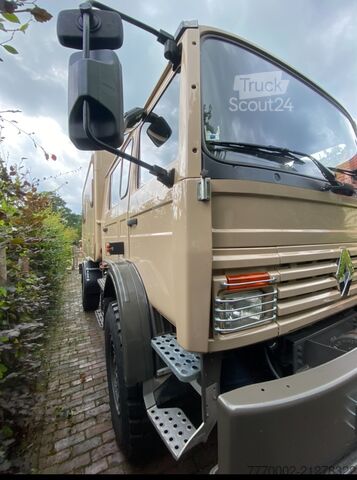 Camião vintage Renault Hymer Midliner M210 Hymer