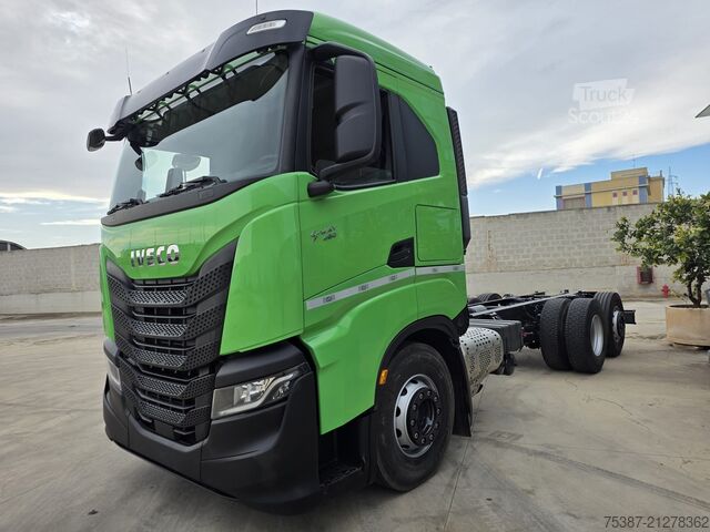 Teherautó alváz IVECO 260S46