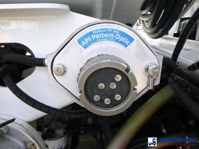 Autocisterna Renault Premium 270.19 4x2 fuel tank 13.7 m3 / 4 comp