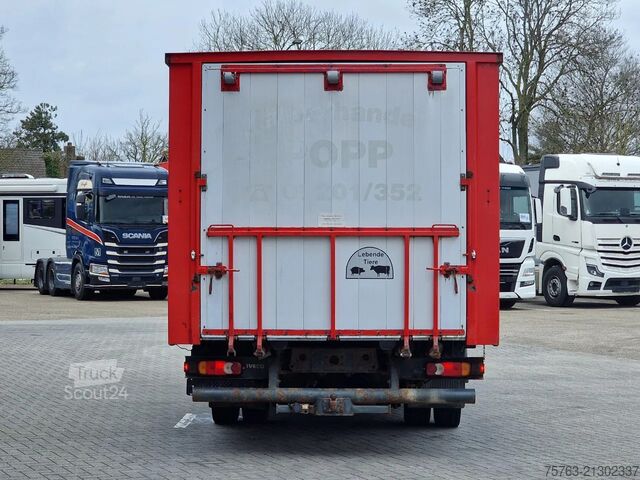 Transport de bétail Iveco Eurocargo 80.220 Livestock 1 deck - Air suspens...