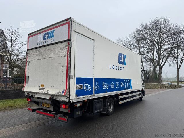 Koffer Volvo FL 210 Bakwagen