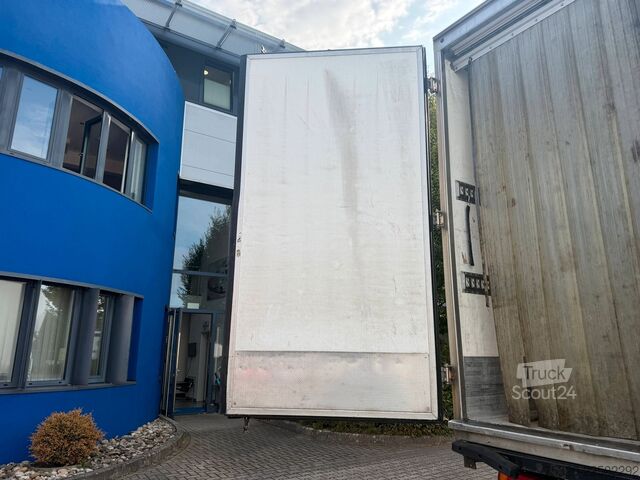 Kühlkoffer-LKW DAF LF 320 Monotemp., 18-to. stehende LBW, weiß