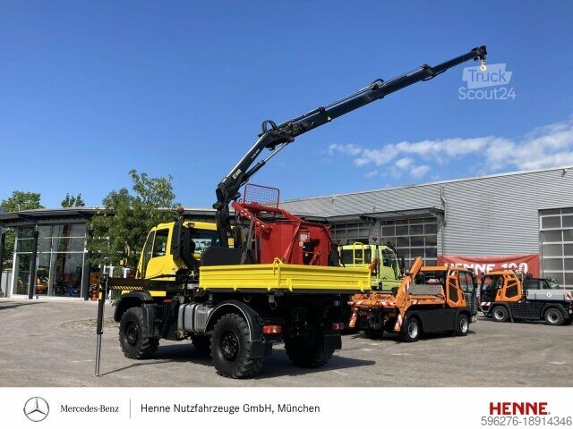 Máquina agrícola Mercedes-Benz Unimog U 530 LOF Schnellwechsel Kran Miete