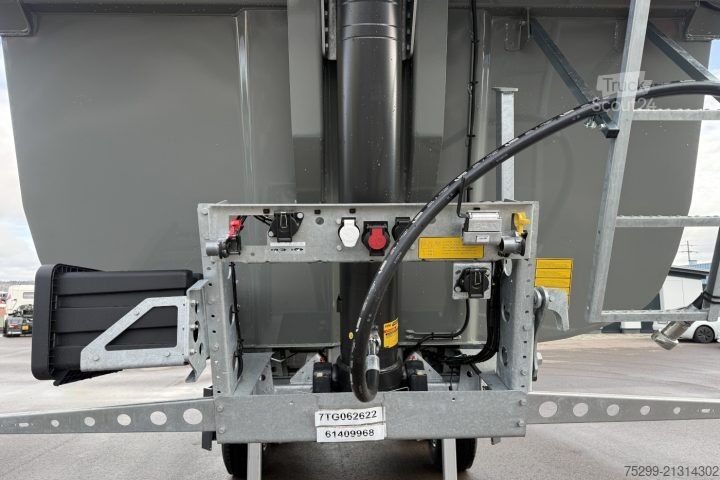 Naczepa wywrotka Schmitz Cargobull Cargobull SCB S3D Kippverdeck