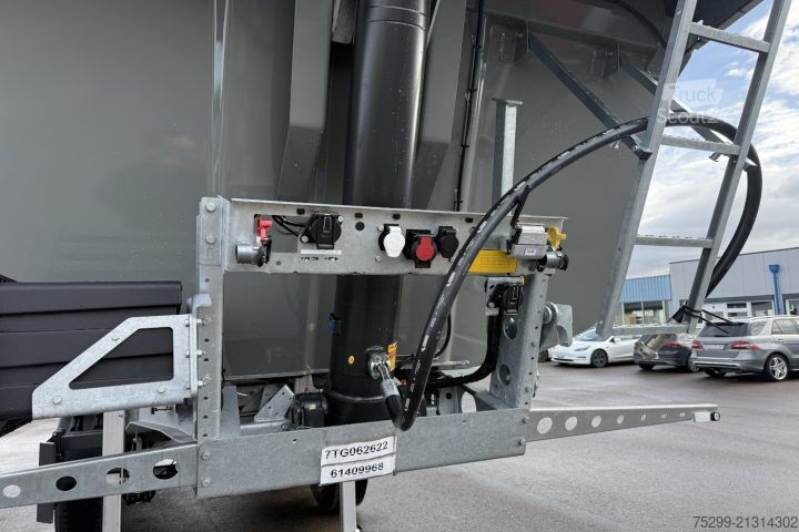 Naczepa wywrotka Schmitz Cargobull Cargobull SCB S3D Kippverdeck