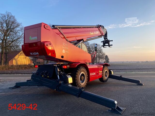 Manipulador telescópico Magni RTH 6.51