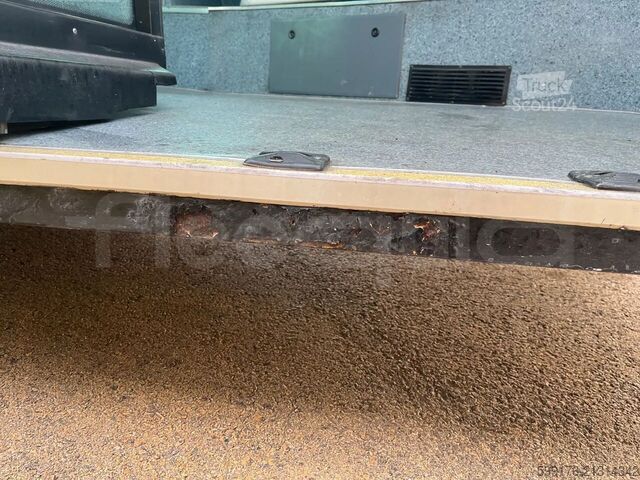 Mestni avtobus Mercedes-Benz OC500LE