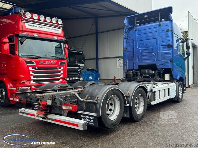 Fahrgestell mit Fahrerhaus Volvo FH 540 6x4 Tandemlift, PTO