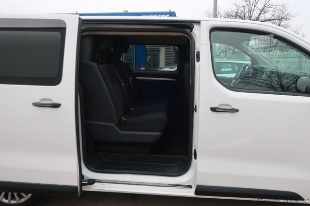 Fourgon tôlé OPEL Nr. 8 Vivaro / 1.Hand / DoKa / AHK / Klima /Navi