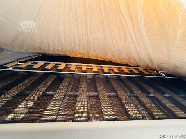 Autocaravana semi-integrada WEINSBERG CaraSuite 650 MF - MJ25 - 5 Sitzplätze - 85.508¤