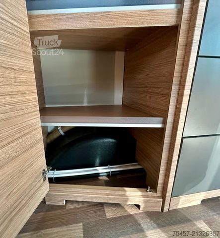 Autocaravana semi-integrada WEINSBERG CaraSuite 650 MF - MJ25 - 5 Sitzplätze - 85.508¤