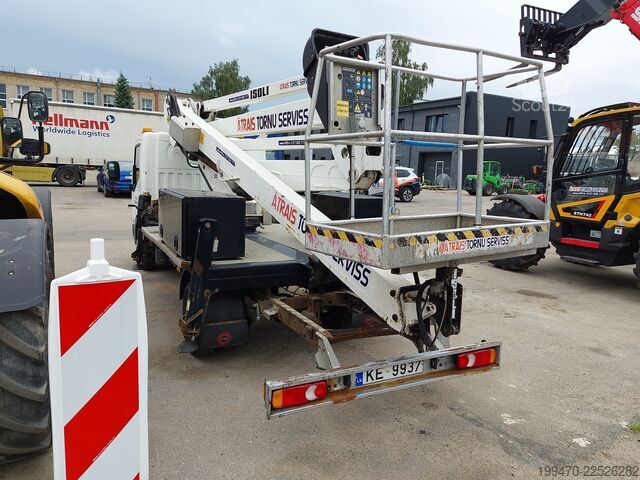 LKW-montierte Hubarbeitsbühne Isoli PNT205NH on NISSAN CABSTAR NT400