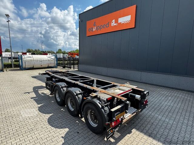 Transport de conteneurs LAG 20FT ADR CHASSIS / empty weight 3.540kg / BPW /...