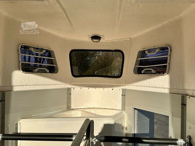 Rimorchio per bestiame Böckmann /Humbaur/ Marquardt Exclusiv 2-Pferdeanhänger