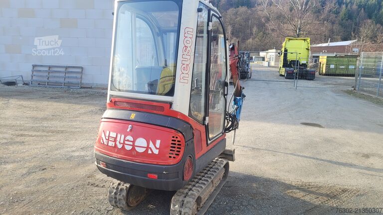 Mini ekskavatorius Neusson 1502 RD Krupp Hammer 4 x Löffel verbreit