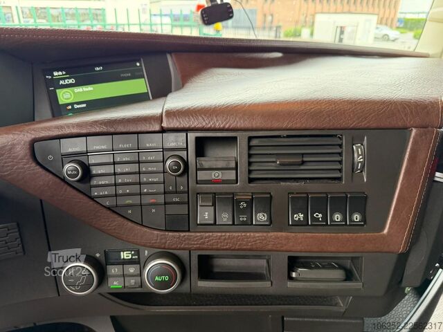 Autogru Volvo FH 750 8x2 + PALFINGER PK92002 SH E (6x - 20m) ...