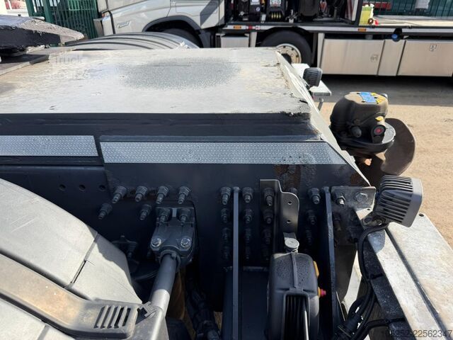 Standard-SZM Volvo FH 460 6X4 ZSM + (26.5m) KRAN COPMA 530.7 + FLY...