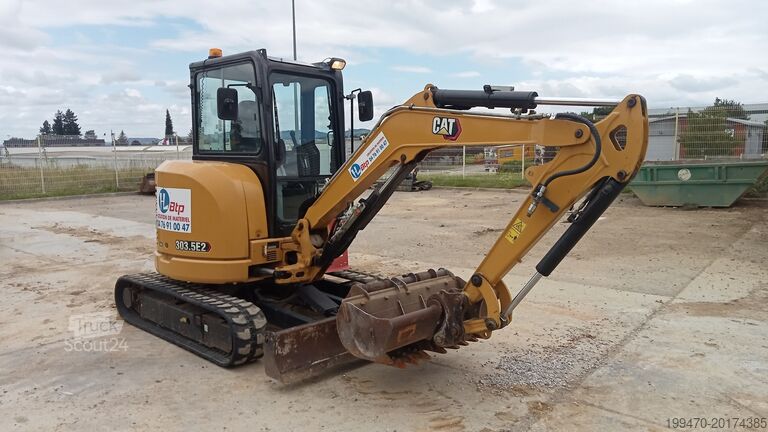 Miniexcavadora < 7t Caterpillar 303.5E2 CR with 3 buckets