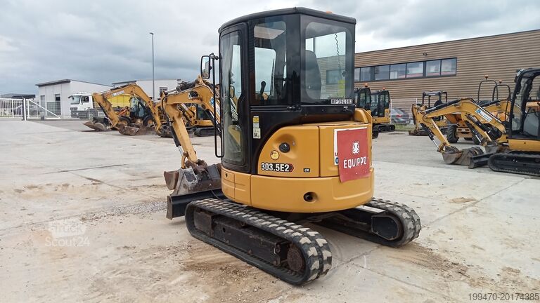 Mini-escavadora < 7t Caterpillar 303.5E2 CR with 3 buckets