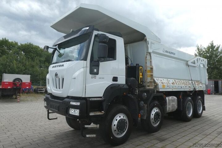 Sklápěcí vůz IVECO HD9 86.50-90 4 Achs Muldenkipper schwere Straßen