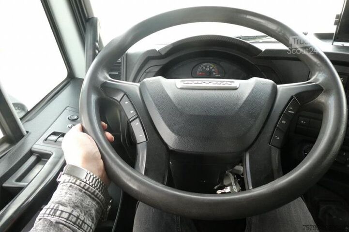 Sklápěcí vůz IVECO HD9 86.50-90 4 Achs Muldenkipper schwere Straßen
