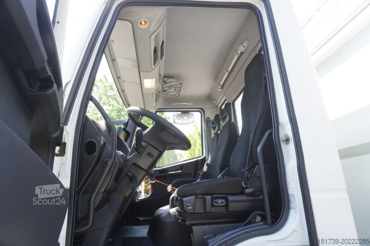 Platformă Iveco EUROCARGO 190-280L / FASSI F135A / 8 M