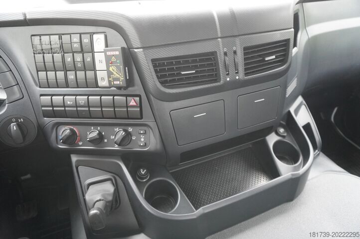 Platformă cu macara Iveco Stralis 310 / 34 tho km !!! / FASSI 4 t