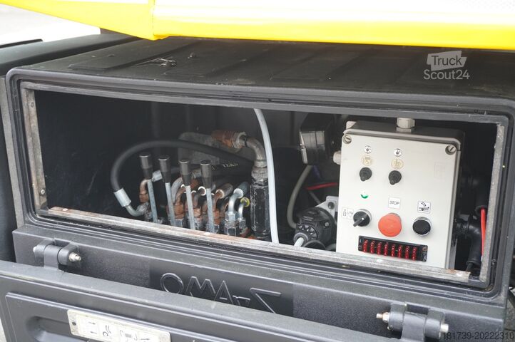 Platformă de macara coborâtă Iveco Eurocargo 160-210 / 75,000 km! / OMARS l