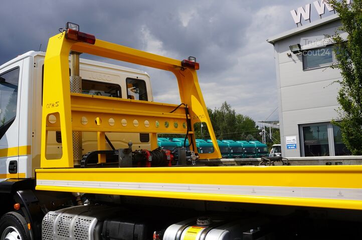 Platformă de macara coborâtă Iveco Eurocargo 160-210 / 75,000 km! / OMARS l