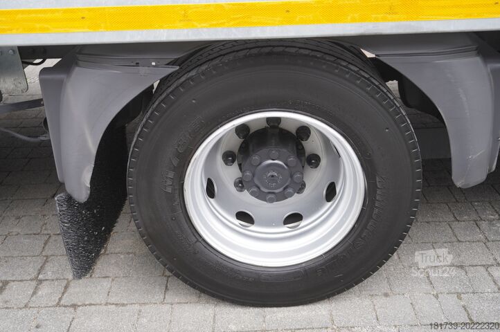 Camioane transportoare de vehicule Mercedes-Benz Atego 1224 / New galvanized tow truck