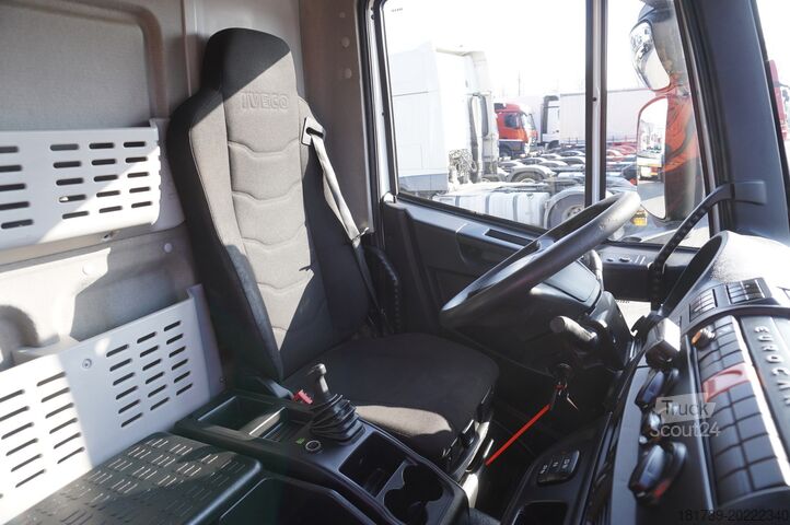 Rulota Iveco Eurocargo 160-250 / NEW tow truck