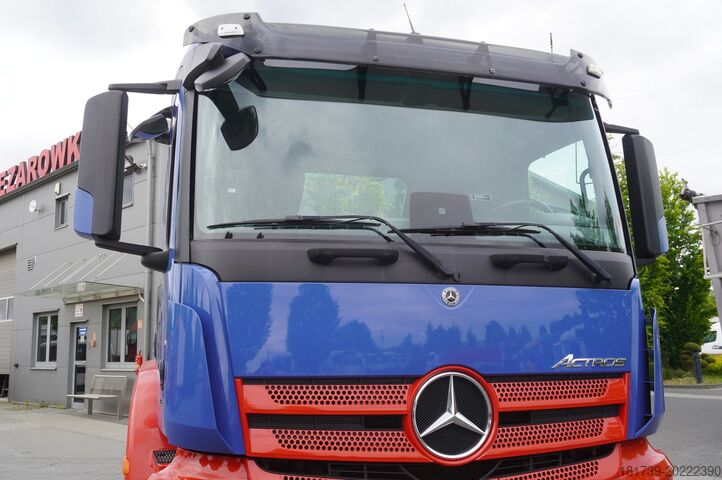 Sattelzugmaschinen Mercedes-Benz Actros 1845 4x2 / Jost 5th wheel / 11.1