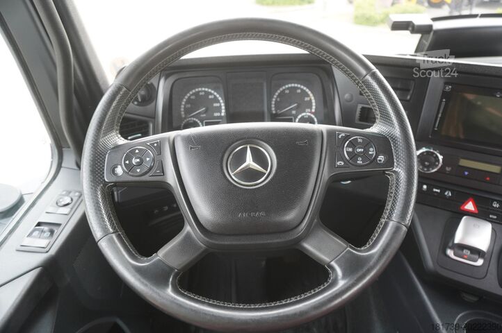 Sattelzugmaschinen Mercedes-Benz Actros 1845 4x2 / Jost 5th wheel / 11.1