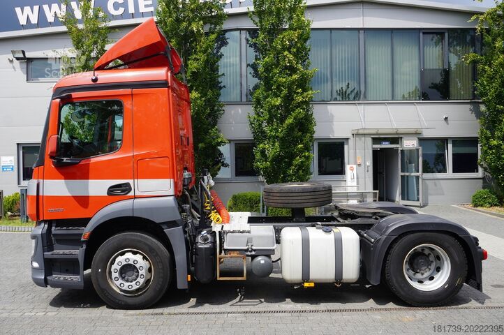 Tractor Mercedes-Benz Actros 1833 tractor unit / 260 tho. km