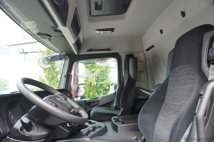 Tractor Mercedes-Benz Actros 1833 tractor unit / 260 tho. km